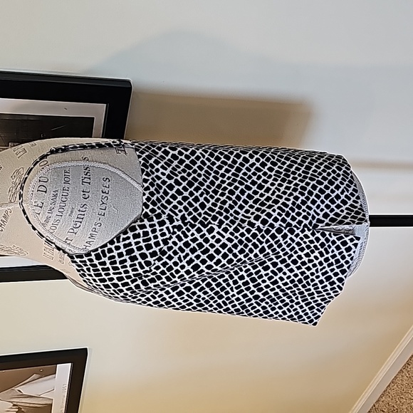 Banana Republic sz M camisole - Picture 3 of 9